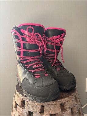 FXR Women's Black and Hot Pink Snow Boots
